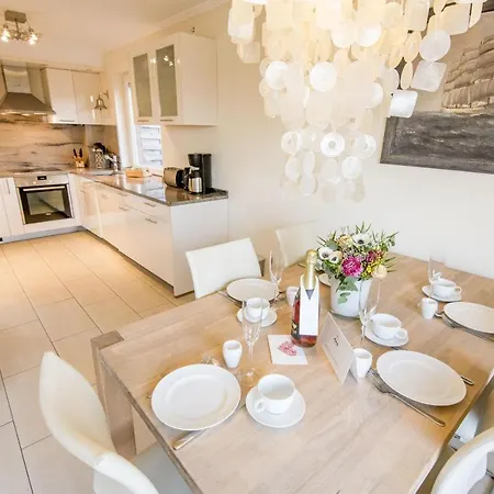Holiday home Heidehueschen Braderup (Sylt)