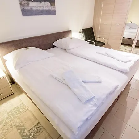 Heidehueschen Holiday home Braderup (Sylt)